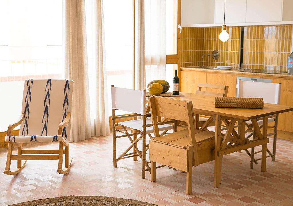 Moll Petit Apartments - Turismo De Interior カン・ピカフォルト エクステリア 写真